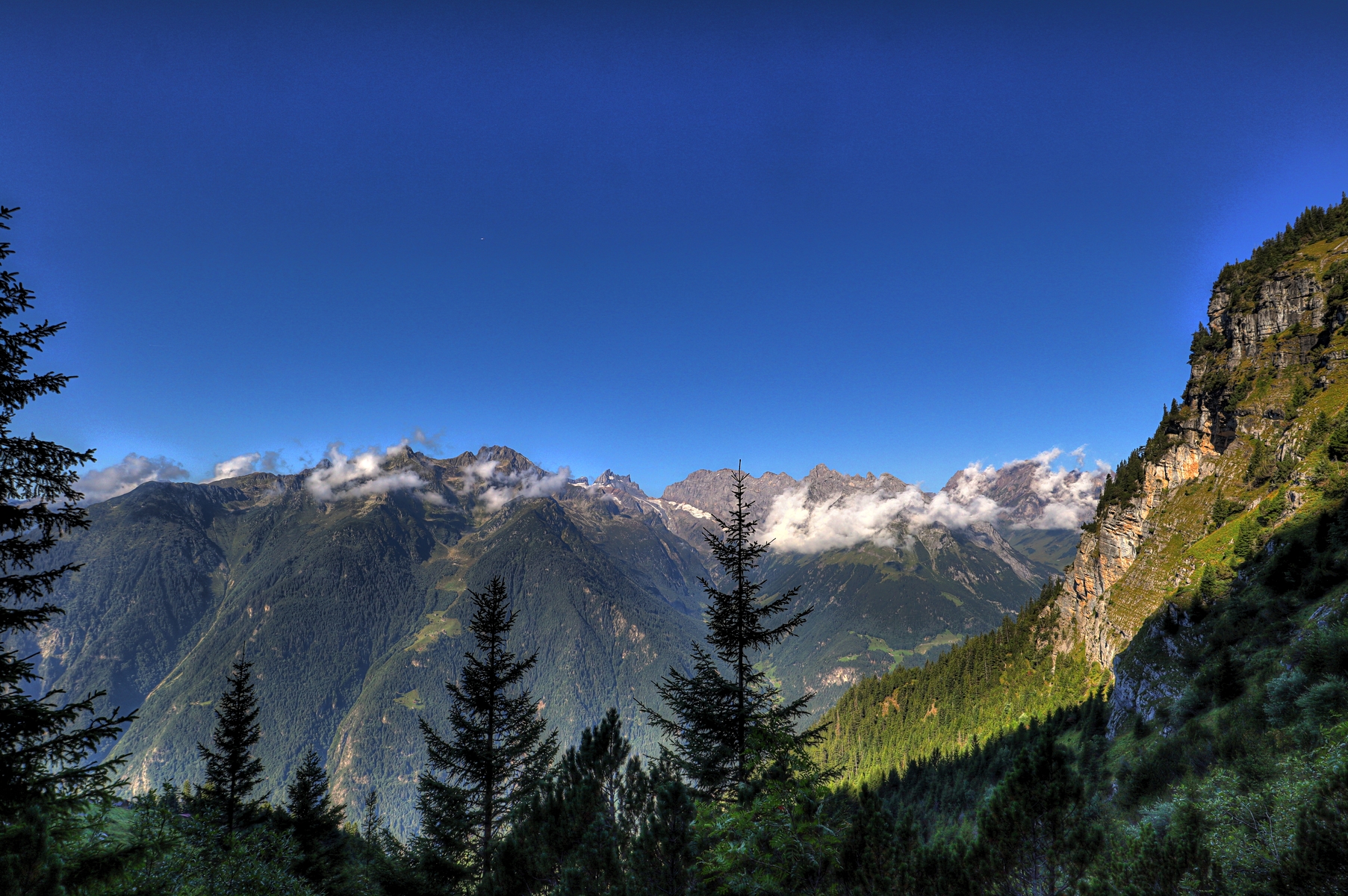 IMG_6892-hdr.jpg